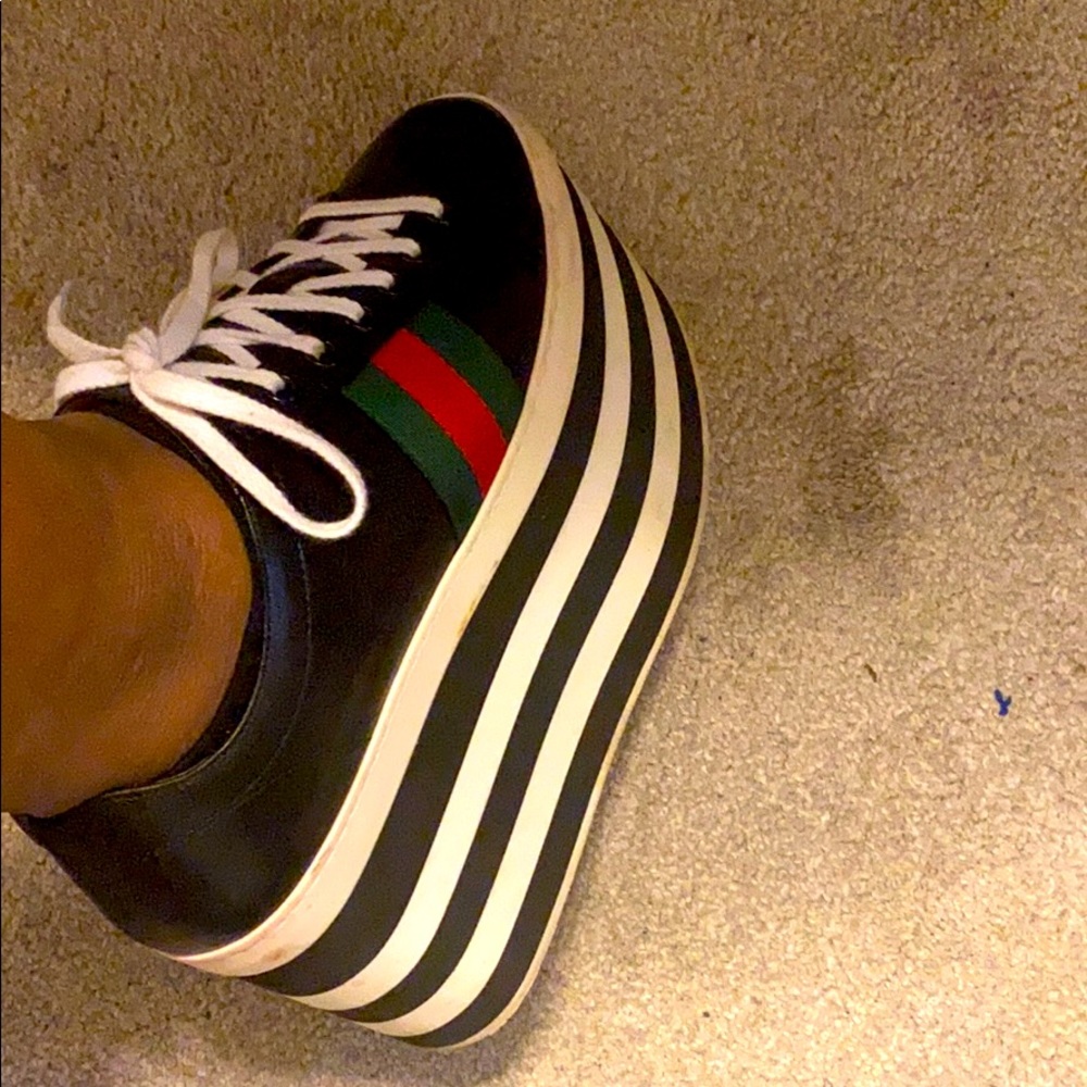 Gucci peggy platform